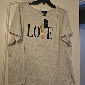 New Womans Size 4x LOVE shirt 87%Polyester 10%rayon 3%spandex